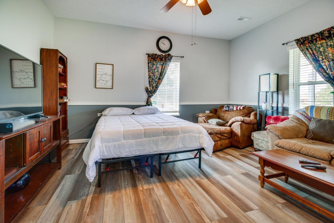 Kentucky Retreat Near Williamstown Lake! Bagian luar foto